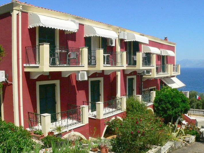 Hôtel pour 2 personnes, avec jardin et terrasse, adapté aux familles