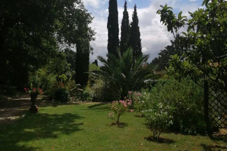 Appartement de vacances pour 2 personnes, avec jardin et terrasse, animaux acceptés