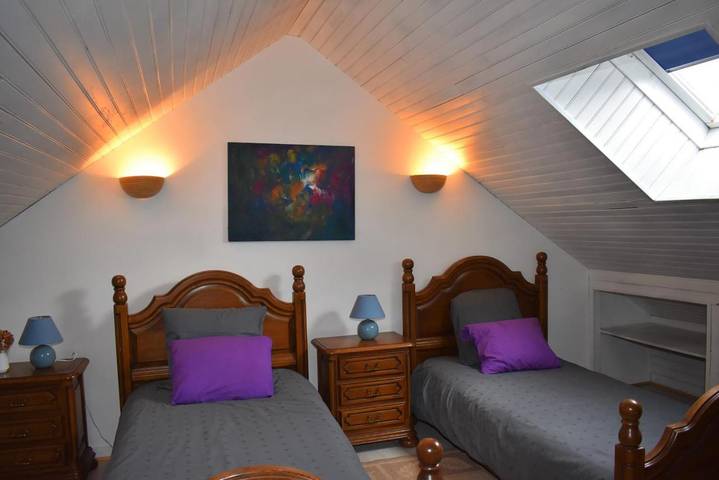 Location de vacances pour 10 personnes, avec terrasse, animaux acceptés à La Jonchère-Saint-Maurice - 3