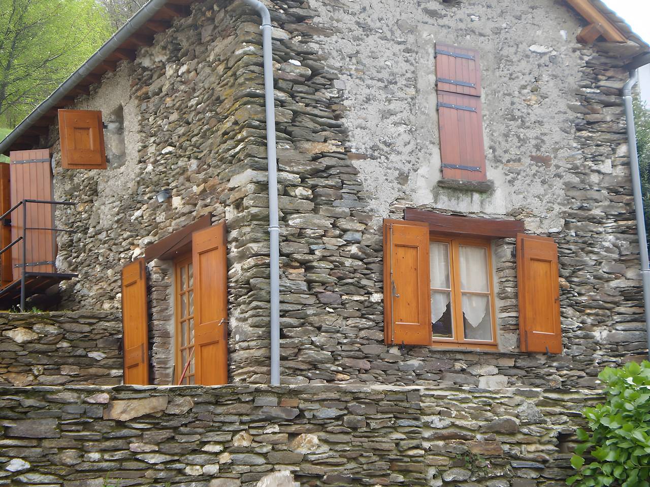 Traditional Stone Cottage in the Cévennes in Sainte-Croix-Vallée-Française, Cévennes