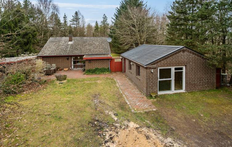Ferienhaus für 10 Personen, mit Terrasse und Garten in Herning