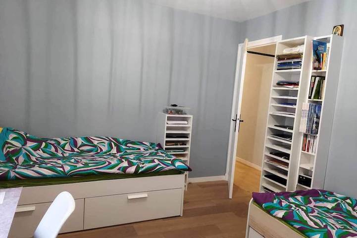 Gîte pour 7 personnes dans Gare de Becon les Bruyeres - 3