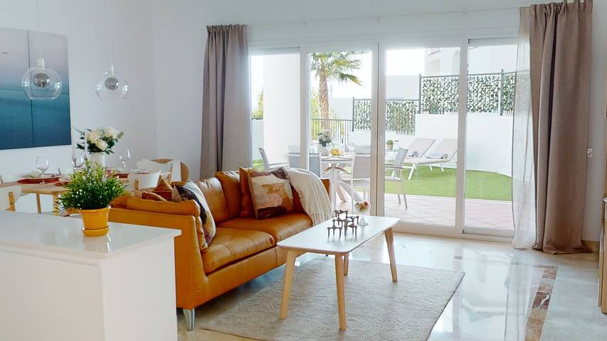 Ganze Wohnung, Paraíso Benahavís - Private Garden Ground Floor in El Paraiso Golf Estepona, Benahavís