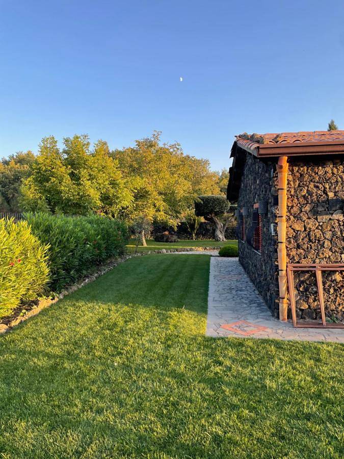 Chalet Vista Etna in Maletto, Etna