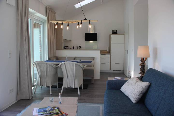 Ferienwohnung für 4 Personen, mit Balkon in Hooksiel, Wangerland