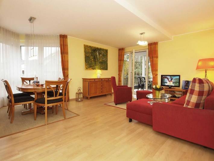 Ferienwohnung für 4 Personen, mit Balkon und Sauna in Drei Kaiserbäder, Heringsdorf