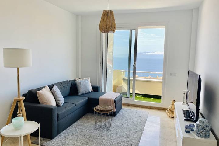 Gîte pour 3 personnes, avec terrasse à Puerto de Santiago