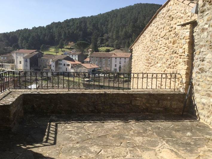 Location de vacances pour 2 personnes, avec vue et terrasse à Olargues - 3