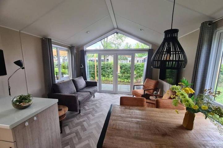 Modernes Chalet mit großem Garten in der Veluwe. in Epe, Veluwe