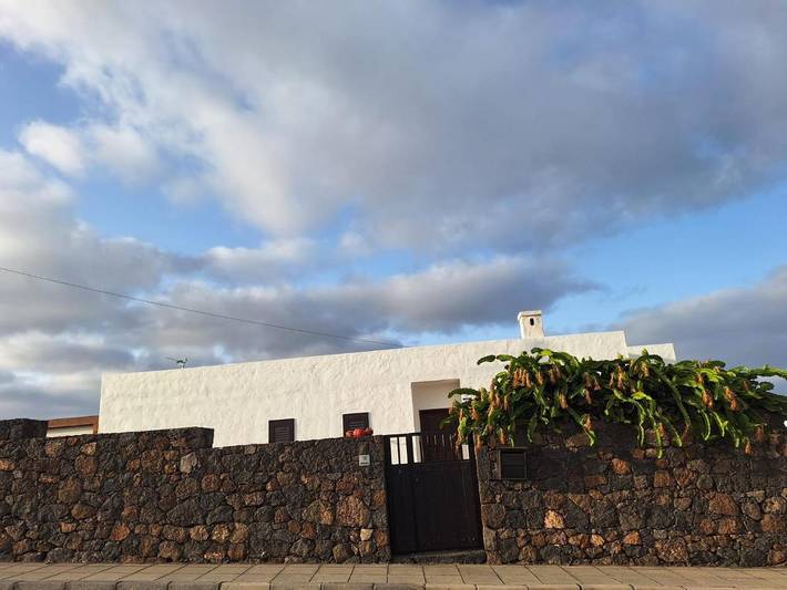 Apartamento para 6 personas, con Terraza además de Jardín y Vistas en Los Cocoteros