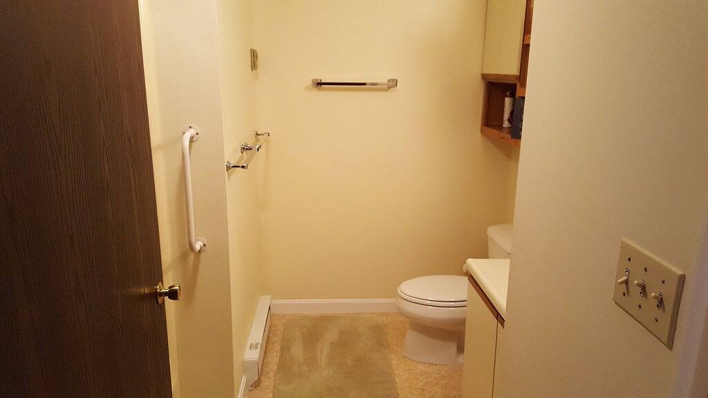 Waterfront Winnipesaukee Lake House mit Dock, Deck und Aussicht in Moultonborough, Lake Winnipesaukee