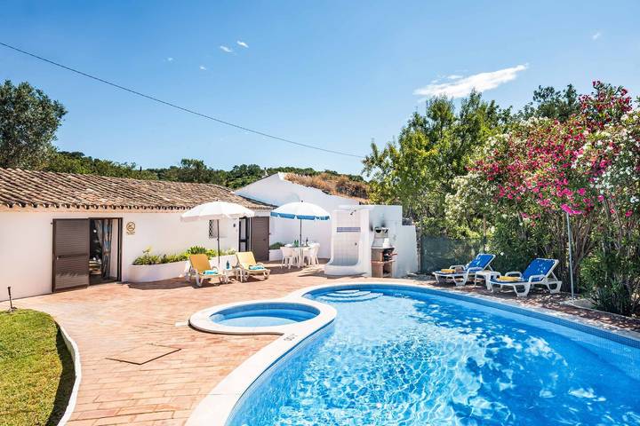 Villa für 4 Personen, mit Terrasse in Faro - 2