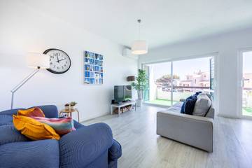 Ferienwohnung für 7 Personen, mit Pool und Balkon, kinderfreundlich in Sagres