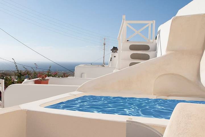 Ferienhaus für 4 Personen, mit Whirlpool und Terrasse auf Santorin