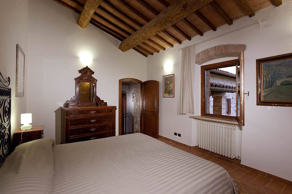 Alquiler A La Semana - Vacaciones En Familia - Hasta 24 Pers. - 3 Casas Rurales in Todi, Provincia de Perugia