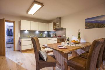 Cottage pour 6 personnes, avec terrasse à Schwoich