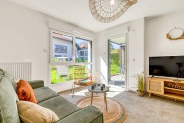 Cottage pour 2 personnes, avec terrasse et jardin à Duingt