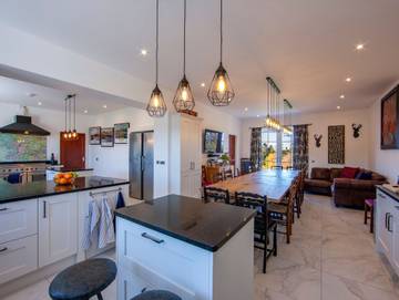 Log Cabin for 14 People in Oban, Argyll & Bute, Photo 3