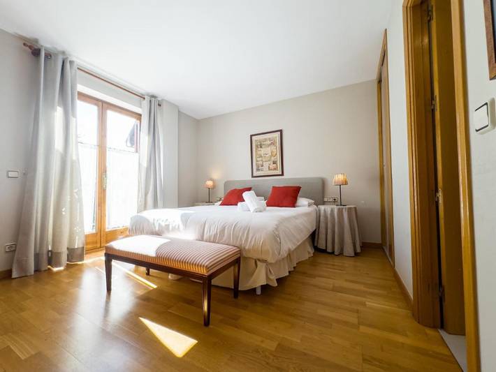 Casa rural para 8 personas, con Terraza y Jardín en Puigcerdá - 4