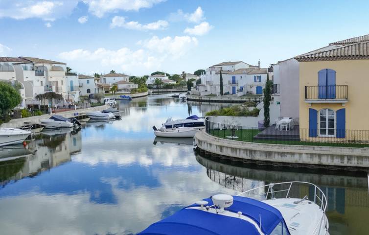 Location de vacances pour 6 personnes, avec terrasse à Aigues-Mortes - 3