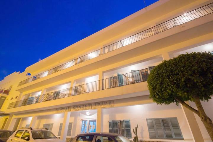 Maison d’hôte pour 2 personnes, avec terrasse, animaux acceptés dans Ibiza - 4