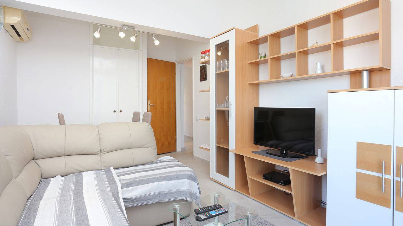 Ganze Ferienwohnung, Ferienwohnung für 4 Personen (44 m²) in Okrug Donji in Okrug Donji, Ciovo