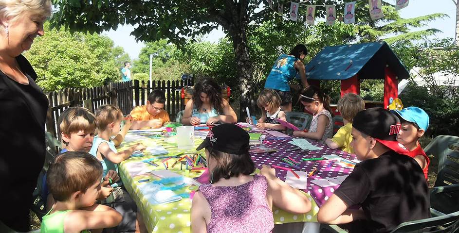 Camping pour 4 personnes, avec terrasse en Ardèche - 4