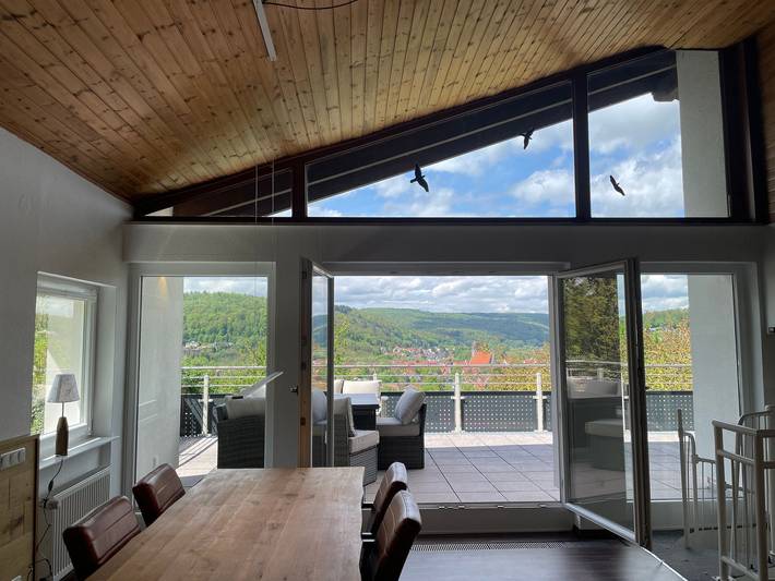 Ferienhaus für 4 Personen, mit Balkon und Terrasse sowie Garten und Ausblick in Werratal