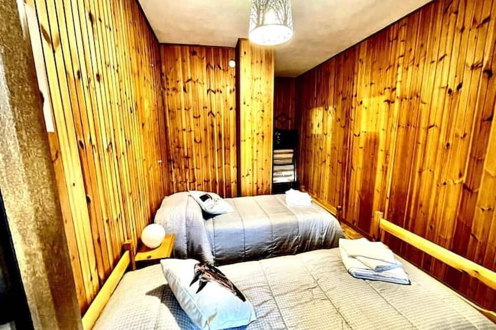Entire apartment, Deer Home, in the heart of Bardonecchia in Bardonecchia, Turin Province