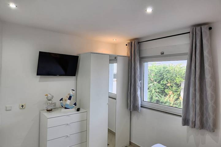 Ferienhaus für 4 Personen, mit Garten und Sauna in Grambin - 2