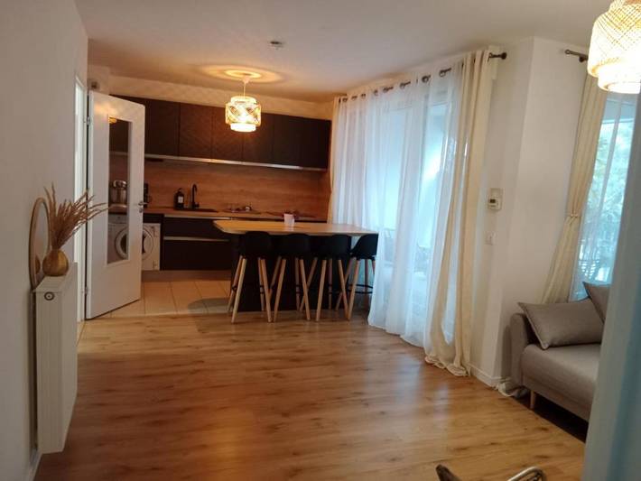 Gîte pour 5 personnes, avec terrasse dans La Plaine Saint-Denis - 2