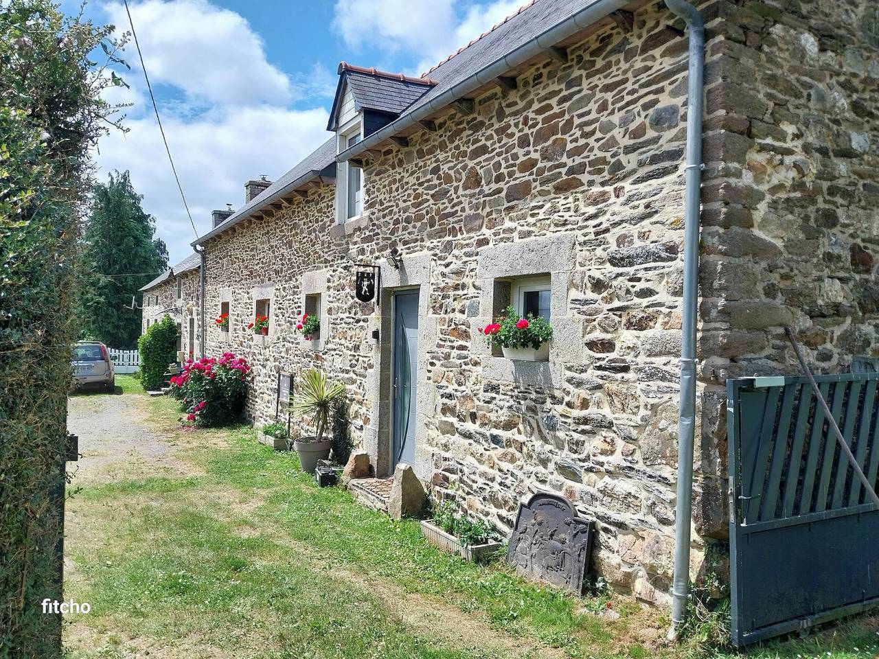 Maison de vacances 'L'abreuvoir Du Leffo' avec terrasse privée, jardin privé et Wi-Fi in Allineuc, Cotes-d'Armor