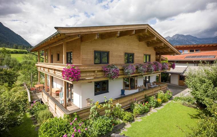 Ferienwohnung für 10 Personen, mit Garten und Ausblick - 1