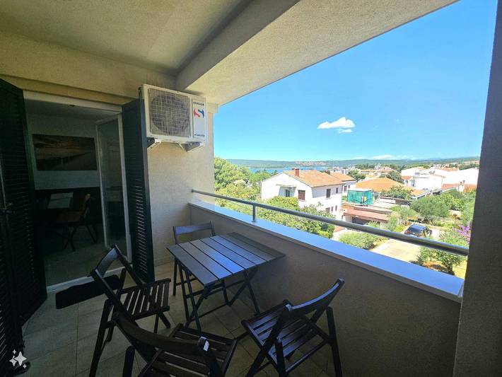 Ferienwohnung für 4 Personen, mit Balkon in Punat