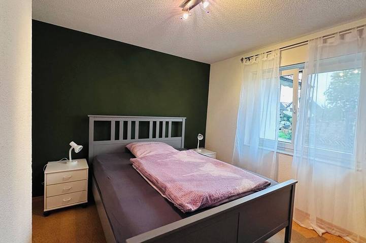 Ganze Wohnung, Ferienwohnung Andrea mit traumhaftem Garten in Sasbach - Jechtingen, Sasbach am Kaiserstuhl