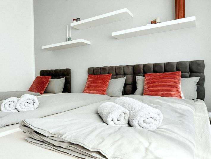 Ferienwohnung für 5 Personen, mit Balkon und Terrasse sowie Garten und Ausblick in Horn-Bad Meinberg - 3
