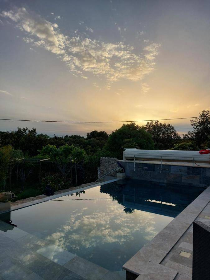 Gîte pour 4 personnes, avec piscine et jardin à Vers-Pont-du-Gard - 4