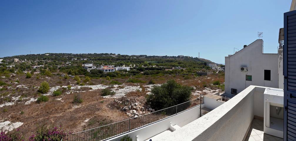 Gîte pour 5 personnes, avec balcon/terrasse et balcon dans Santa Maria di Leuca - 3