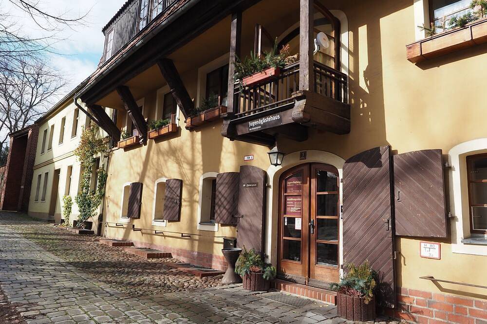 Einzelzimmer  mit Etagenbad 1 - Jugendgästehaus in Cottbus, Lausitz