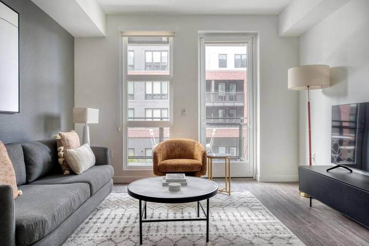 Appartement de vacances pour 2 personnes, avec piscine et balcon, animaux acceptés