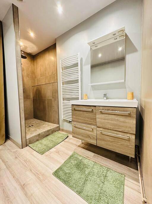 Gîte pour 4 personnes à Bruyères-et-Montbérault - 3