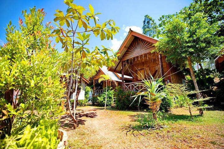 Maison d’hôte pour 4 personnes, avec jardin et vue dans Koh Lanta