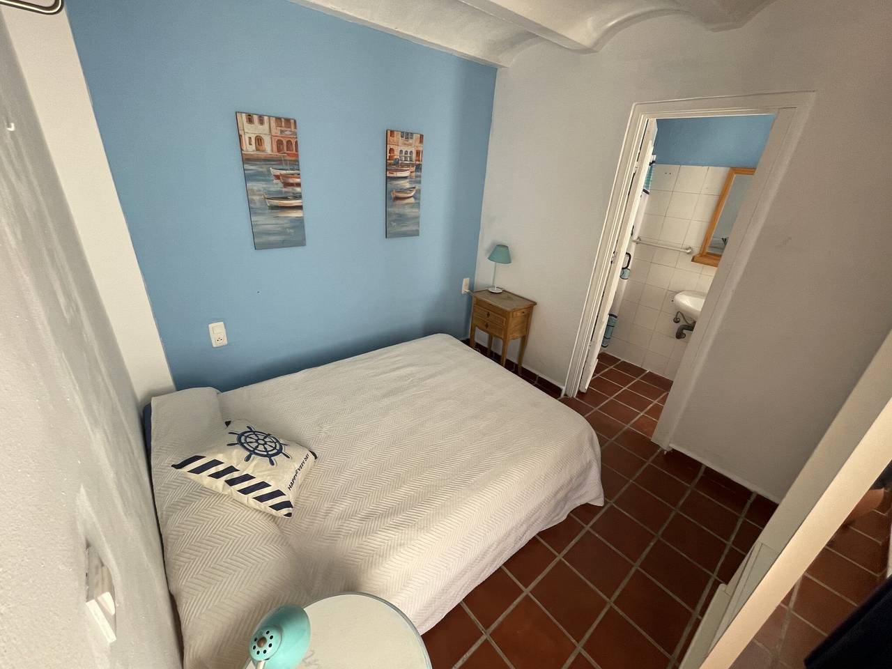 Casa con terrazza e accesso diretto a spiaggia semiprivata in Oliva, Costa Blanca