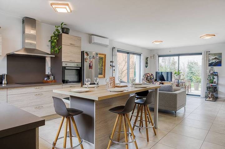 Location de vacances pour 10 personnes à Saint-Didier-de-Formans