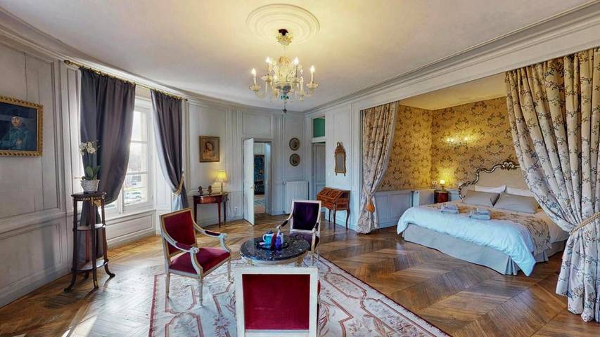 Chambre d’hôte pour 2 personnes, avec Terrasse ainsi que Jardin et Vue à Falaise (Calvados)