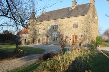 Location de vacances pour 2 personnes, avec jardin et terrasse à Marchésieux