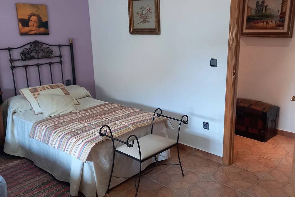 Dream house, between Pinares, 6 m from Cuenca. Pets in Cuenca, Cuenca Province