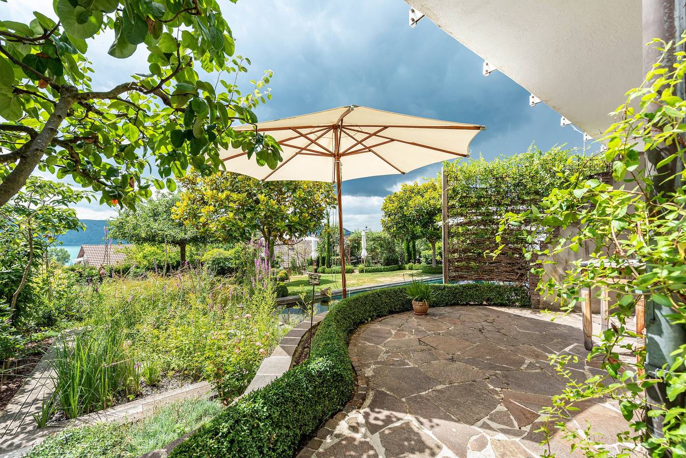 Ganze Wohnung, Apartment 'Romantica' mit Seeblick, privater Terrasse und Wlan in Sipplingen, Region Bodensee-Oberschwaben