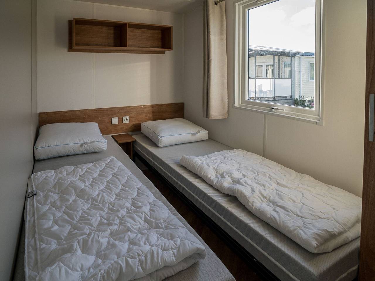 Chalet in Oostkapelle nahe Strand & Pool in Oostkapelle, Walcheren