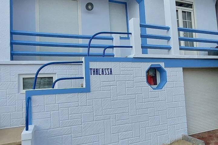 Holiday home for 10 people, with garden and balcony - 1